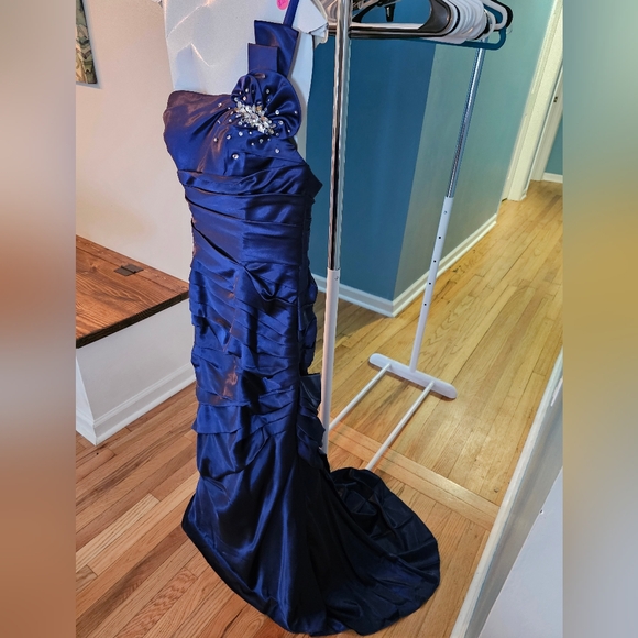 Navy blue Prom Dress size 8 - Picture 2 of 8